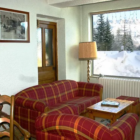 Notre Dame Des Neiges Szálloda
