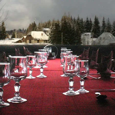 Notre Dame Des Neiges 2*